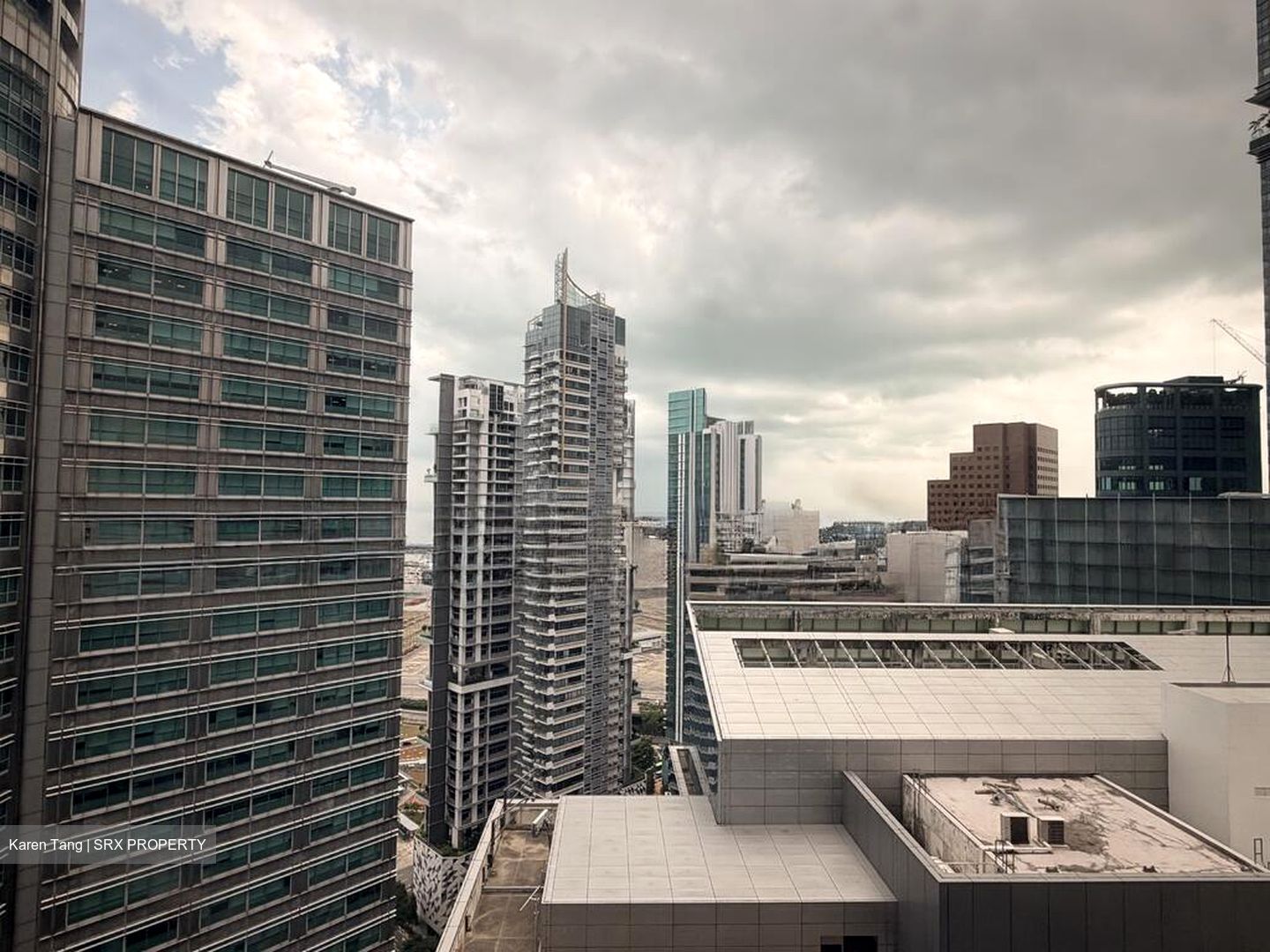 International Plaza (D2), Office #524794801